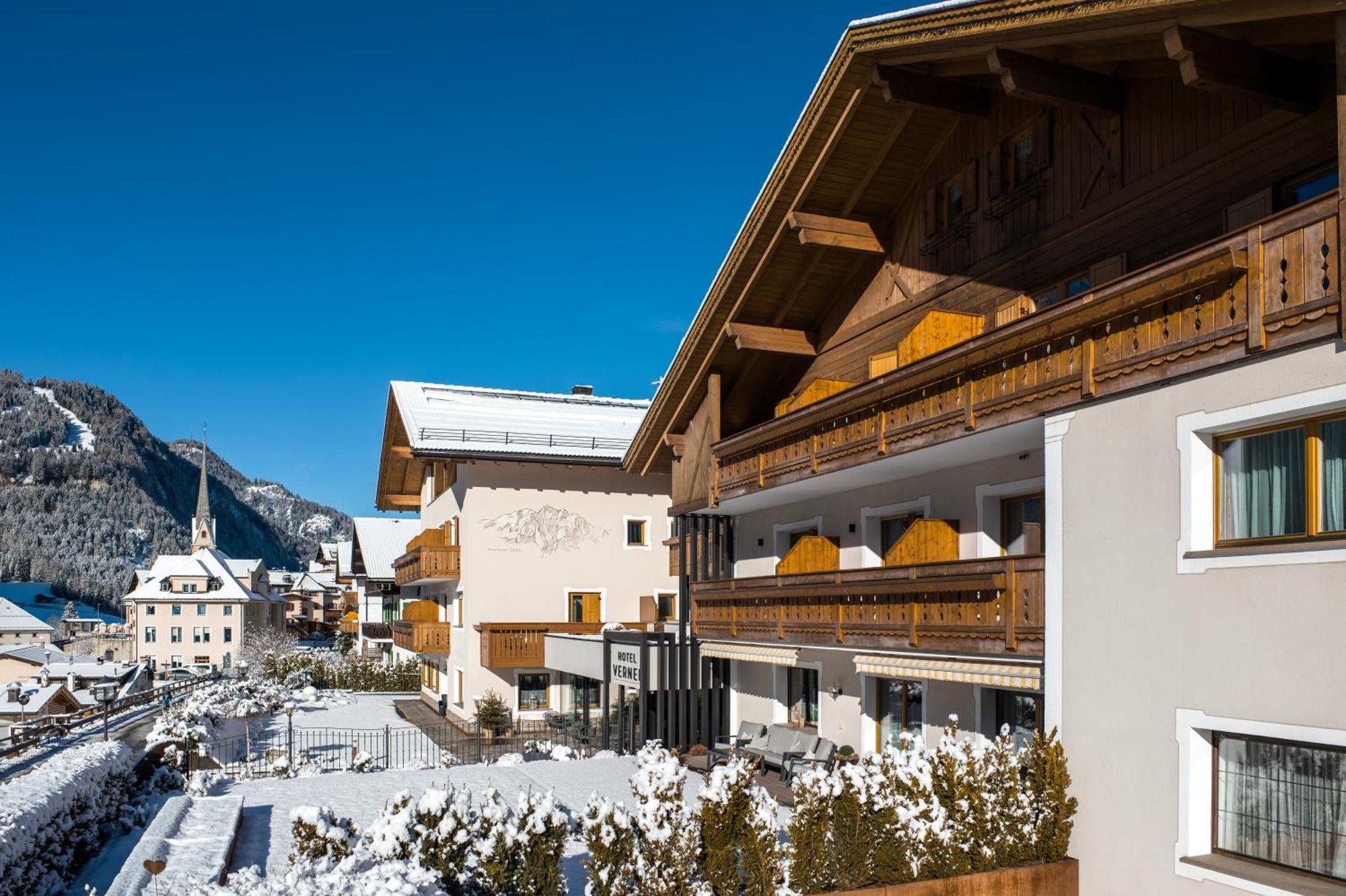 Hotel Vernel Santa Cristina Val Gardena Exterior photo